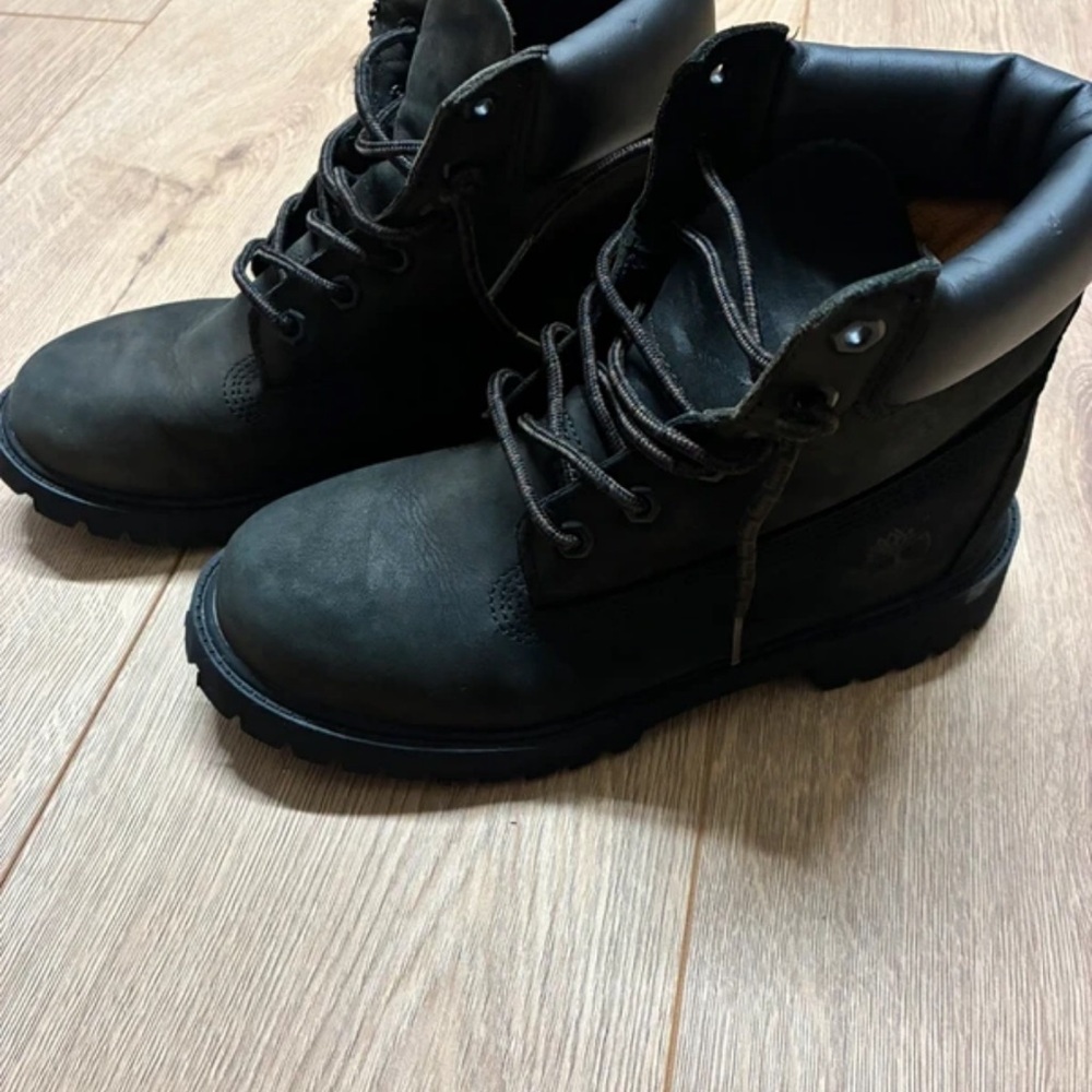 Timberland Women's Black Leather Boots